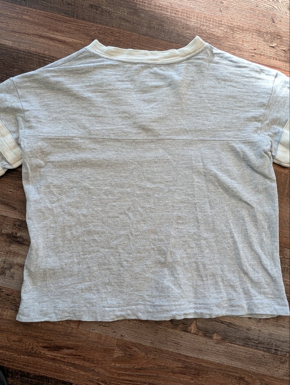 Faherty Sunwashed Crew V Neck Long Sleeve Gray Varsity Organic Cotton Shirt Sz S - Picture 3 of 16